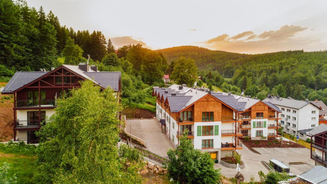 Apartamenty Sun & Snow Karpatia 카르파츠 외부 사진